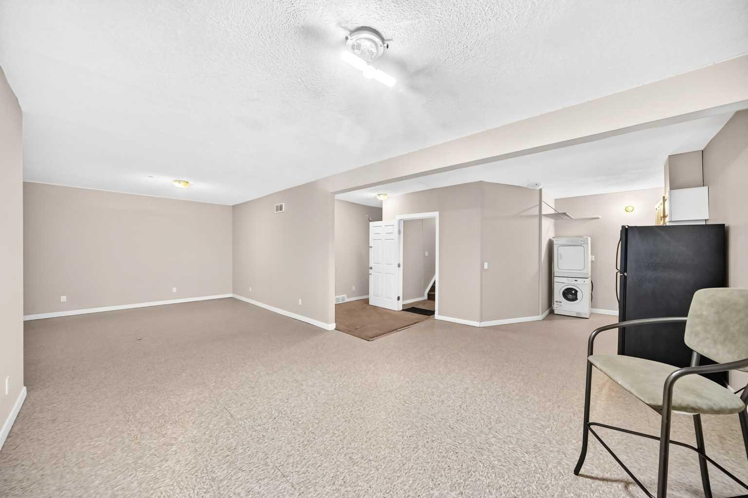 92 Evansfield Place NW