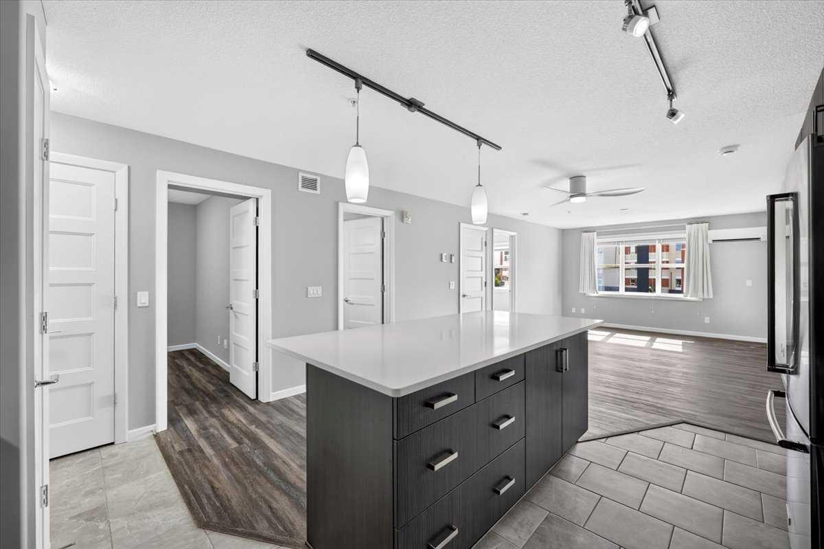 2308, 10 Market Boulevard SE