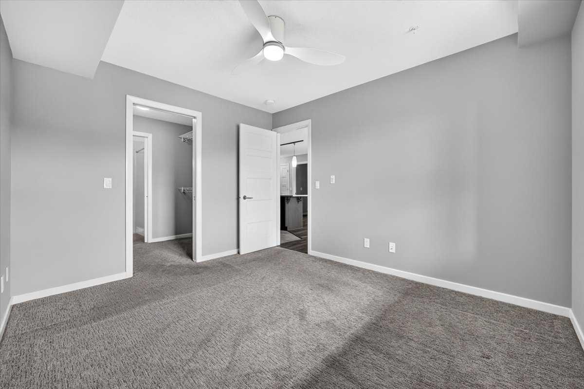 2308, 10 Market Boulevard SE