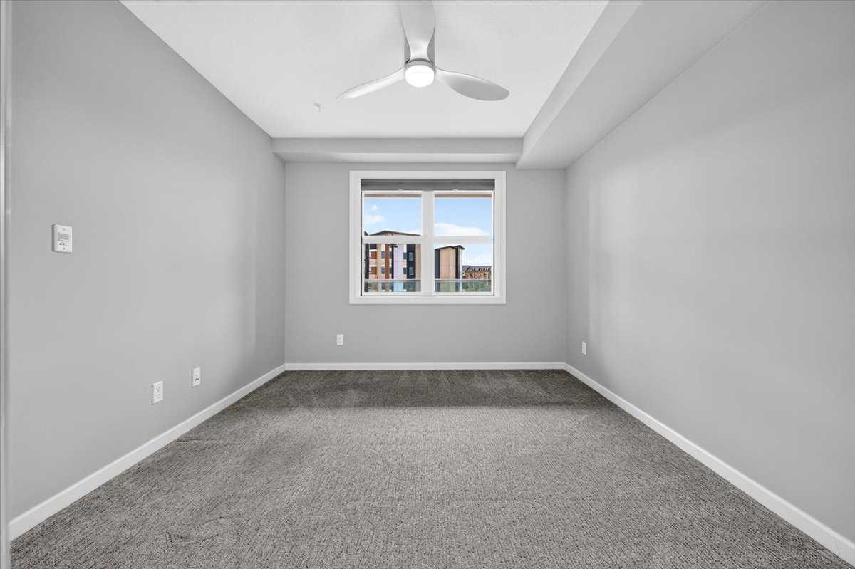 2308, 10 Market Boulevard SE
