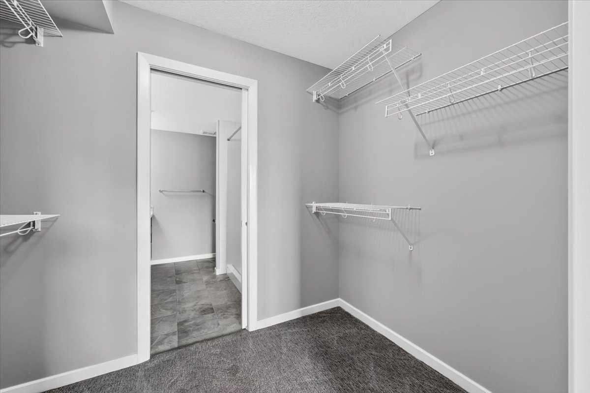 2308, 10 Market Boulevard SE