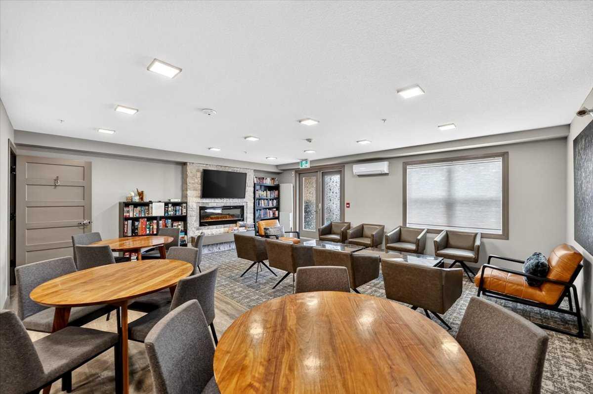 2308, 10 Market Boulevard SE