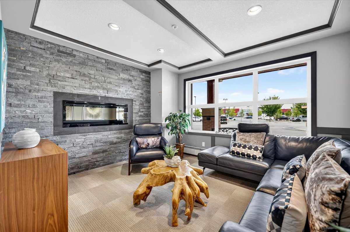 2308, 10 Market Boulevard SE