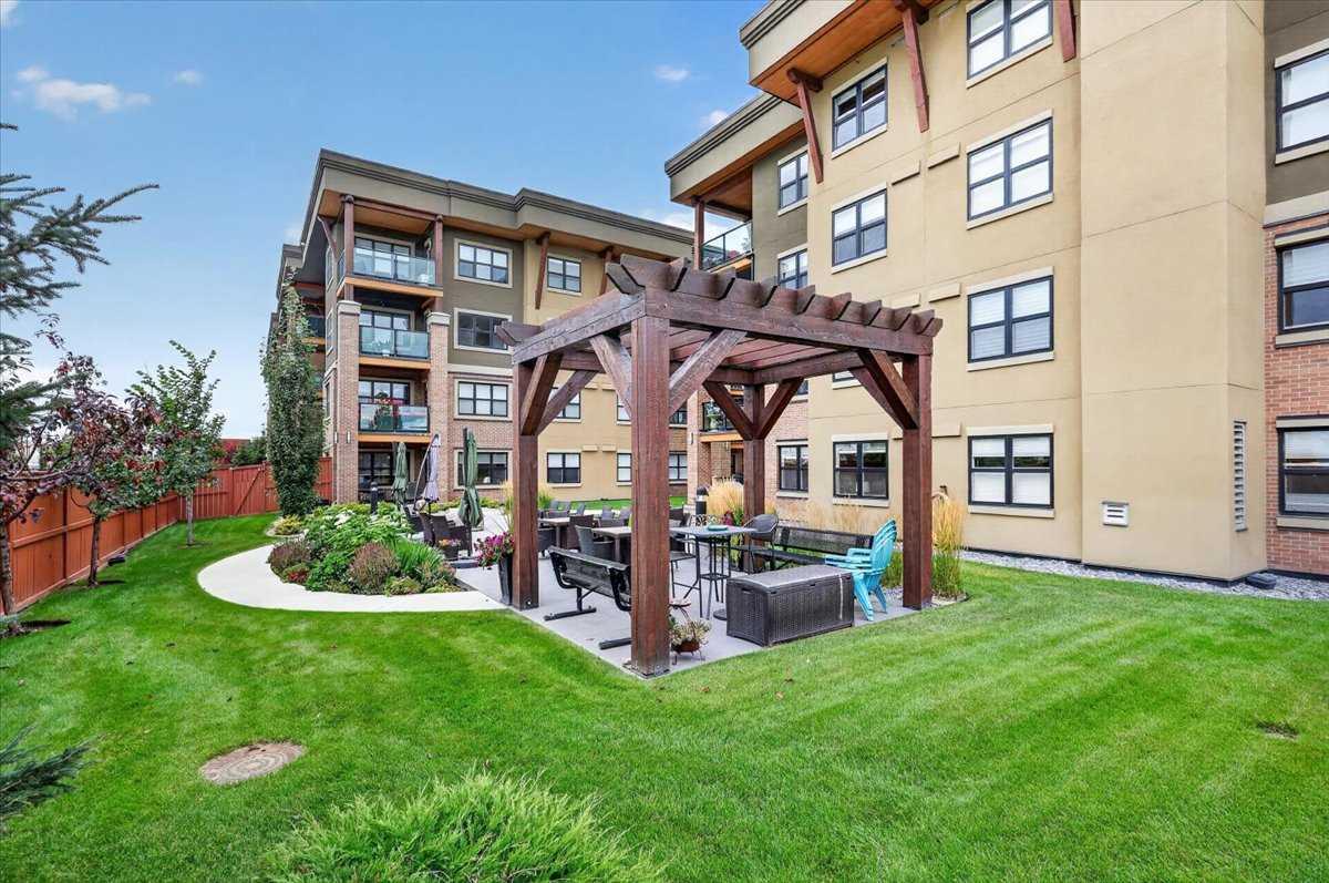 2308, 10 Market Boulevard SE