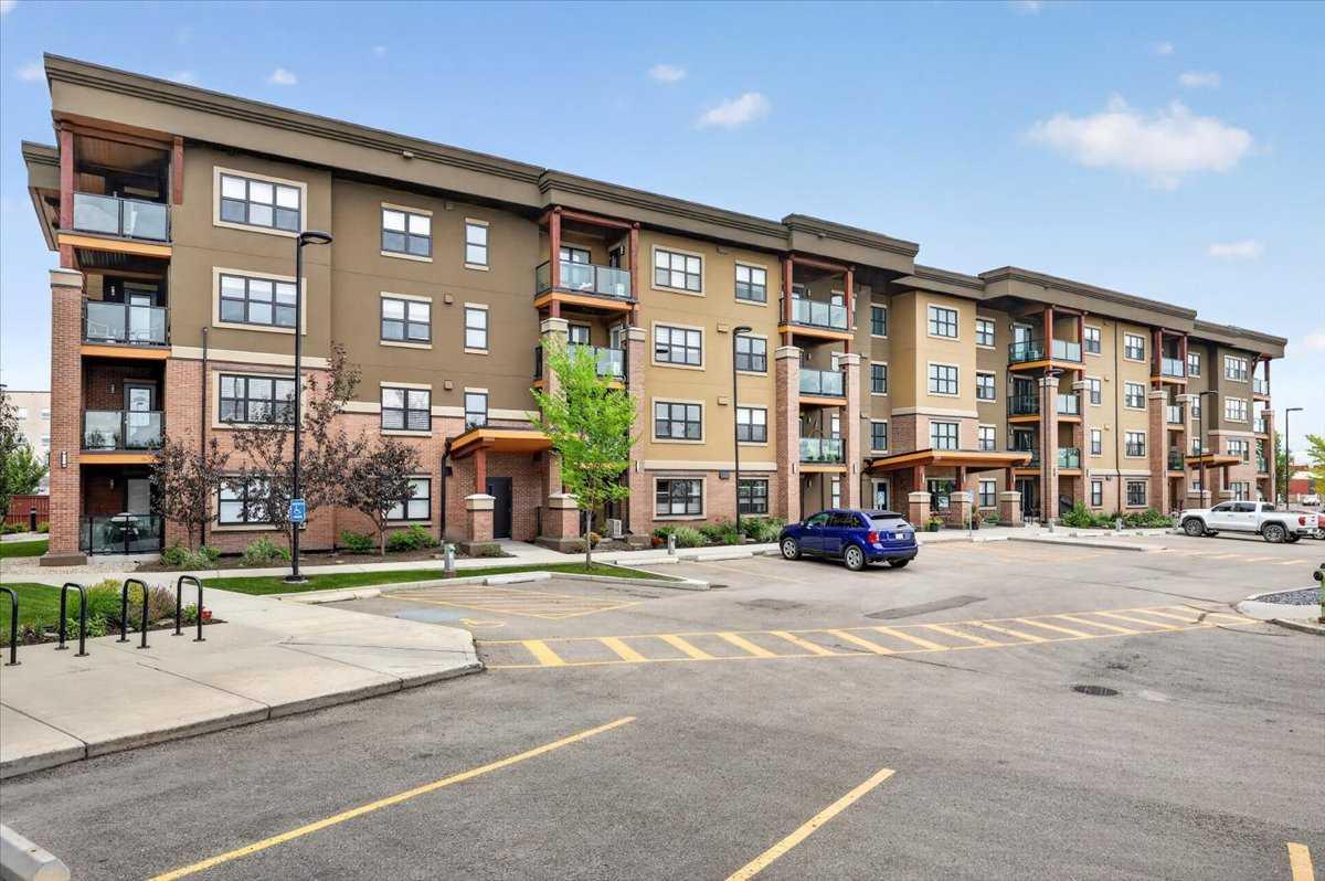 2308, 10 Market Boulevard SE