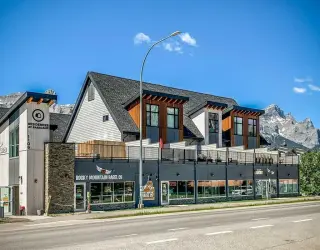 104, 1106 Bow Valley Trail 