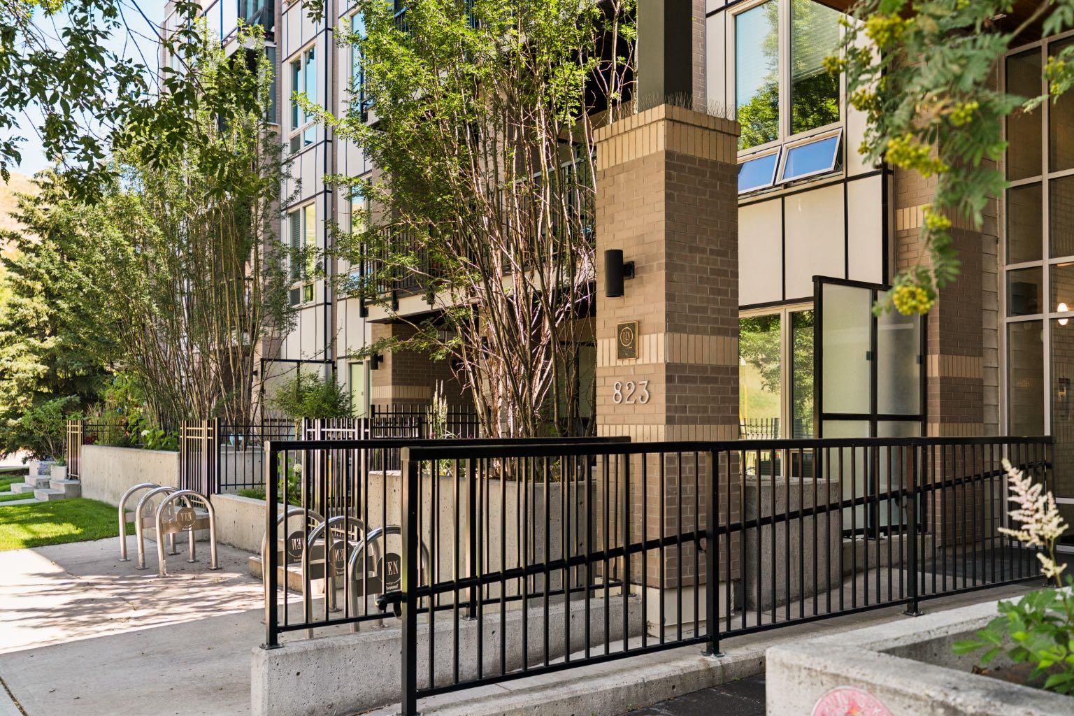 118, 823 5 Avenue NW