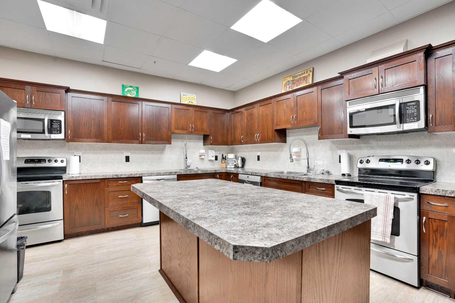 1132, 2330 Fish Creek Boulevard SW