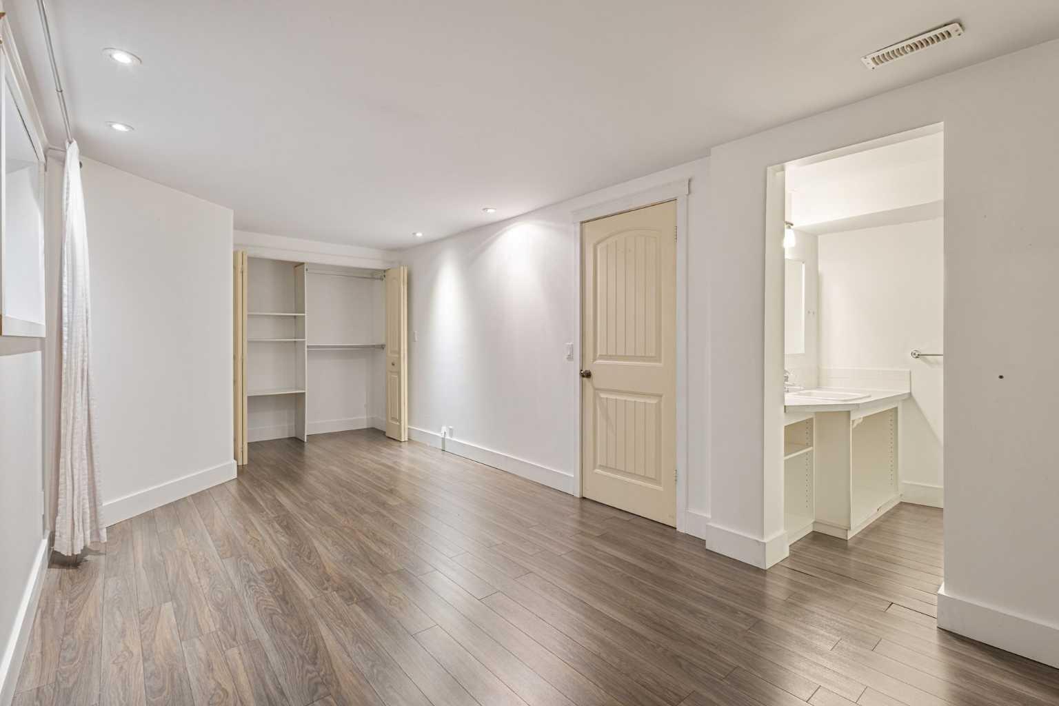 40 Edgemont Estates Road NW