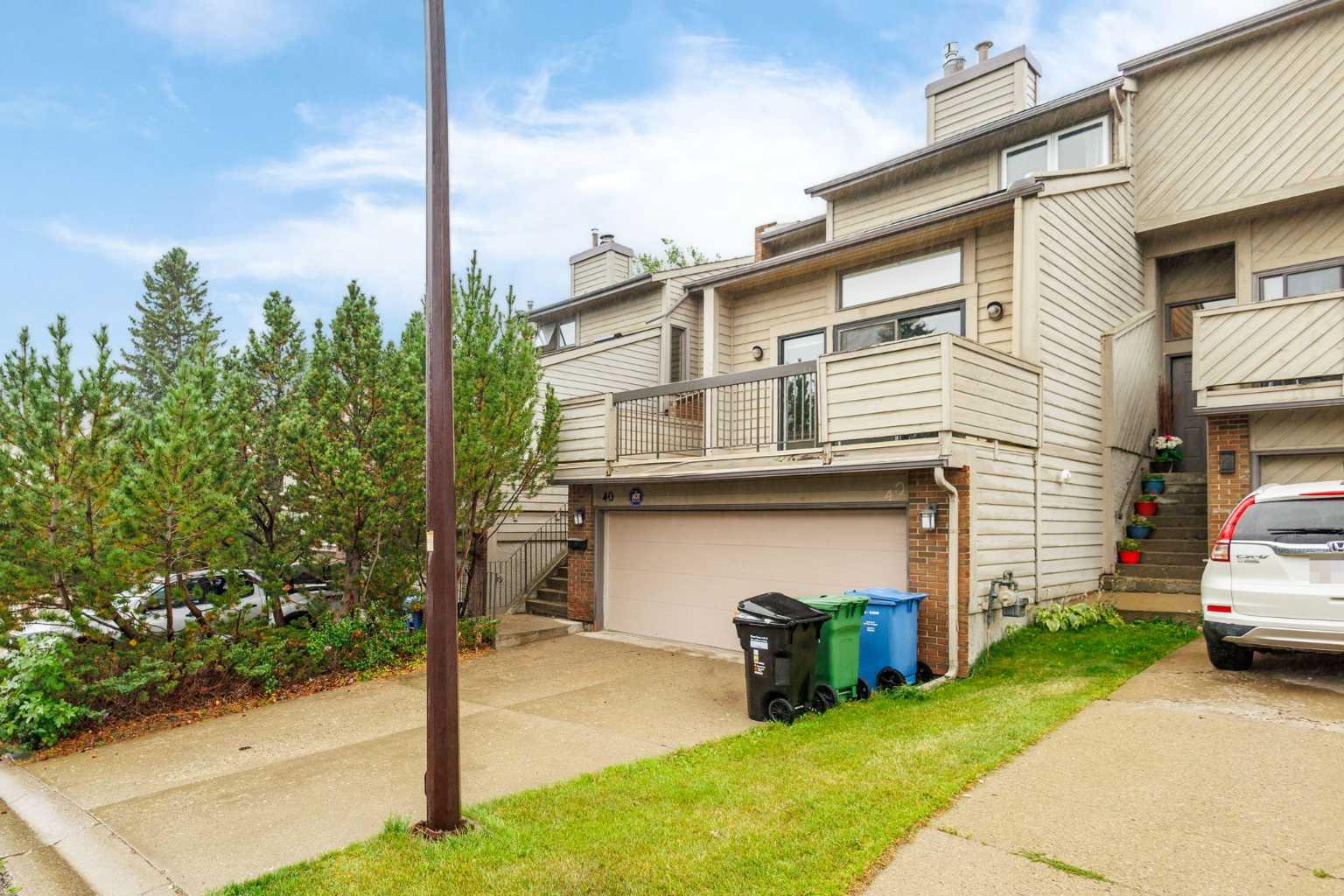 40 Edgemont Estates Road NW