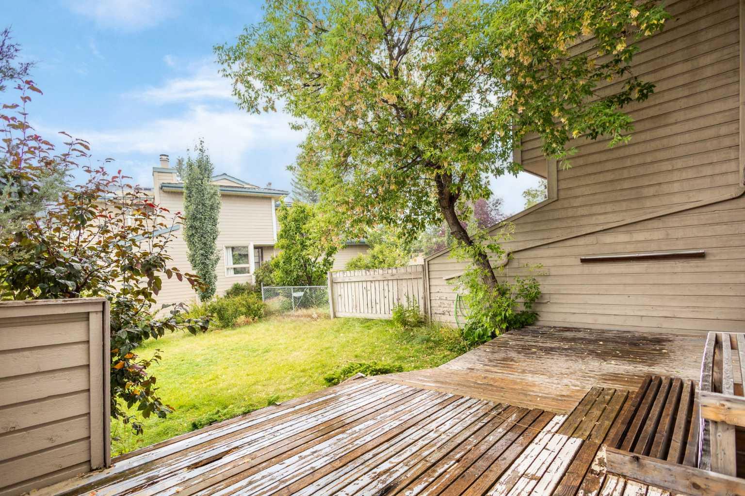 40 Edgemont Estates Road NW