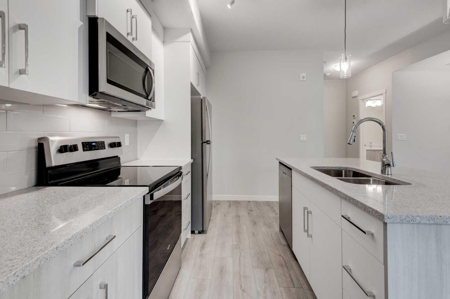 615, 400 Belmont Street SW