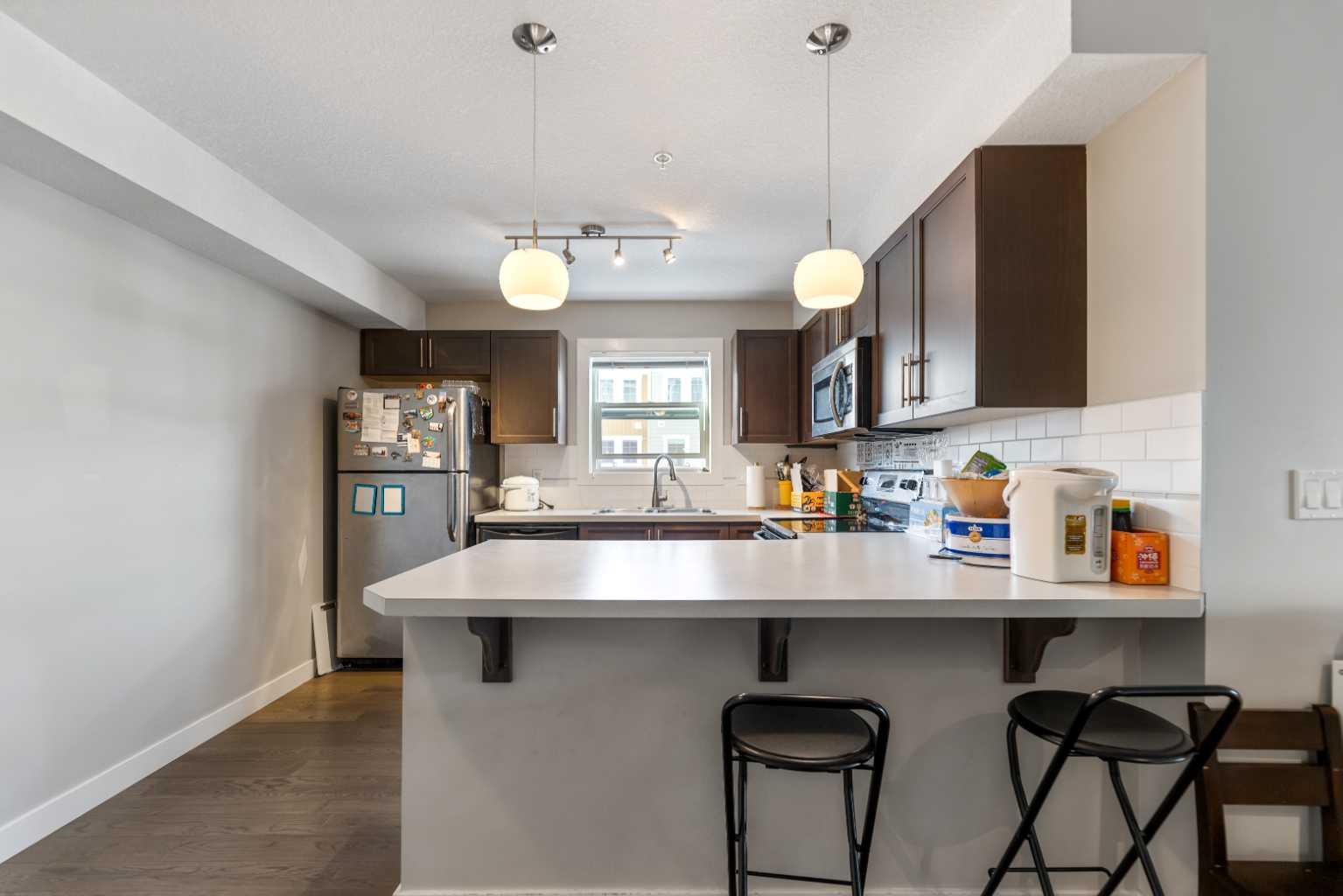 201, 2300 Evanston Square NW