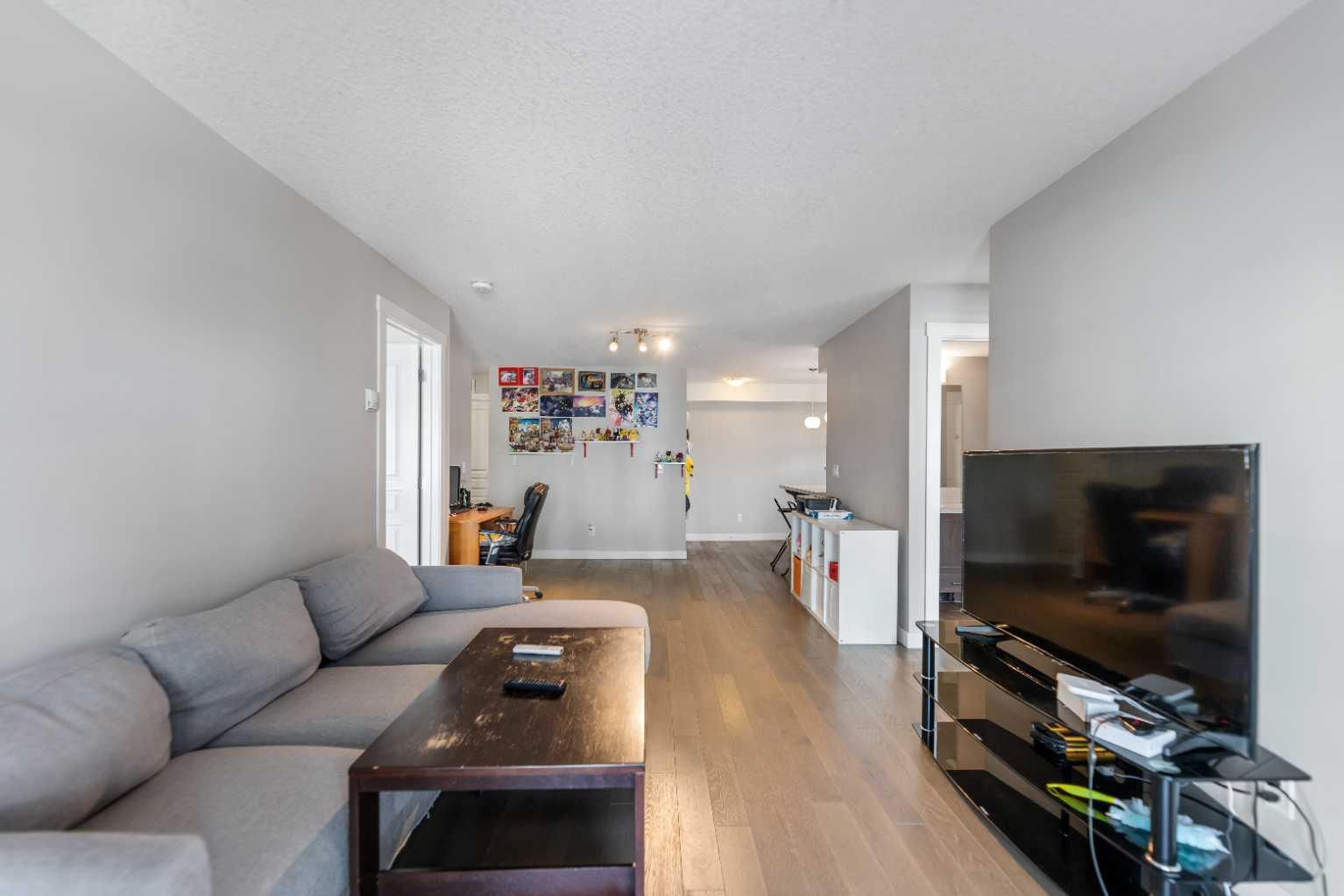 201, 2300 Evanston Square NW