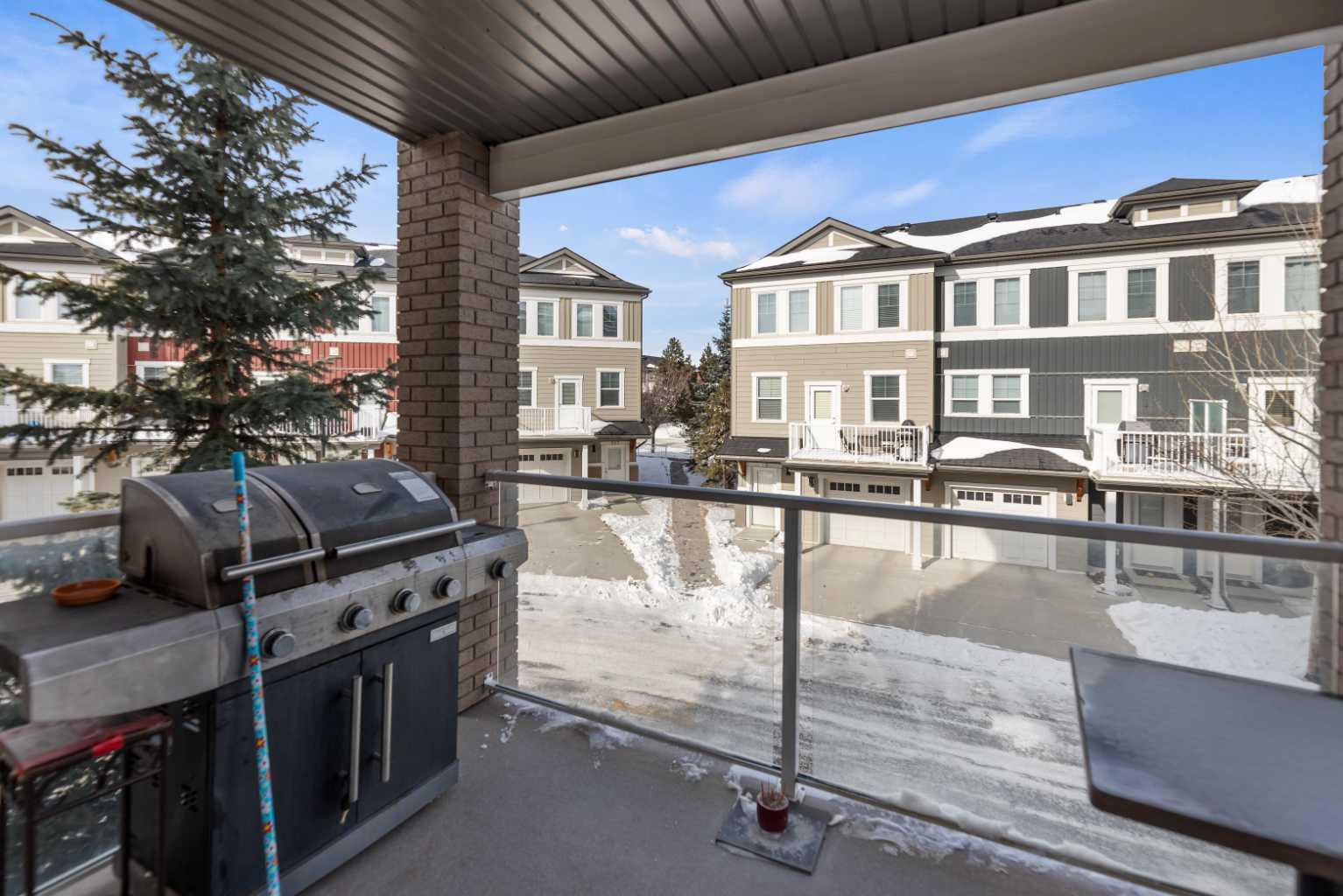 201, 2300 Evanston Square NW