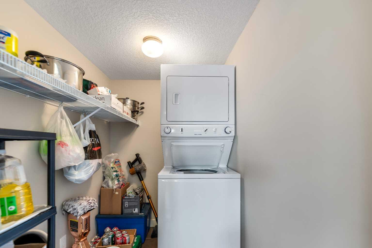 201, 2300 Evanston Square NW
