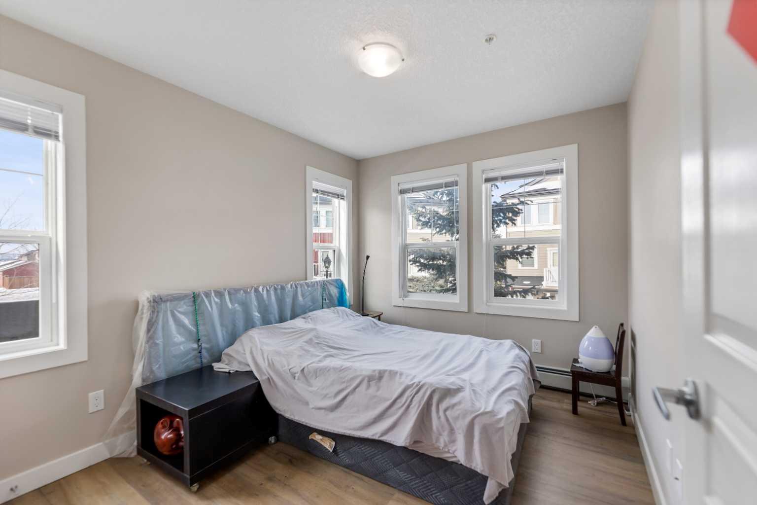 201, 2300 Evanston Square NW