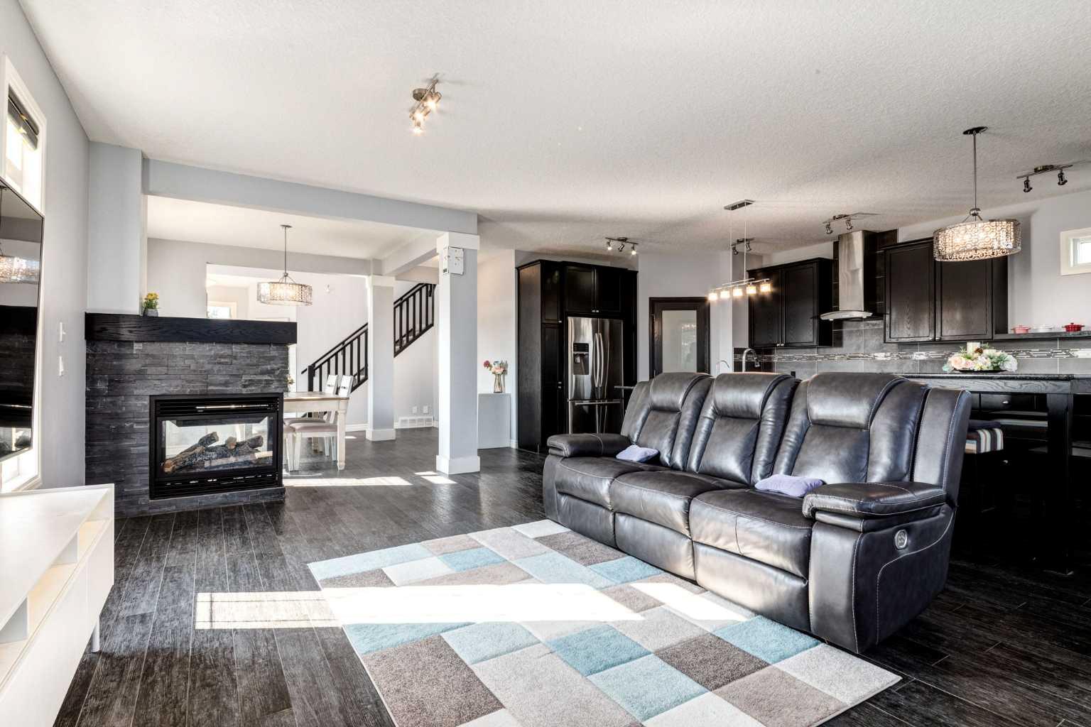 14 Marquis Heights SE