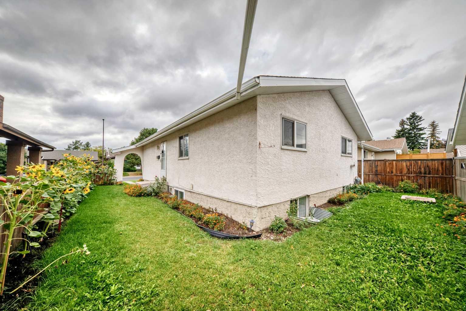 512 Malvern Drive NE