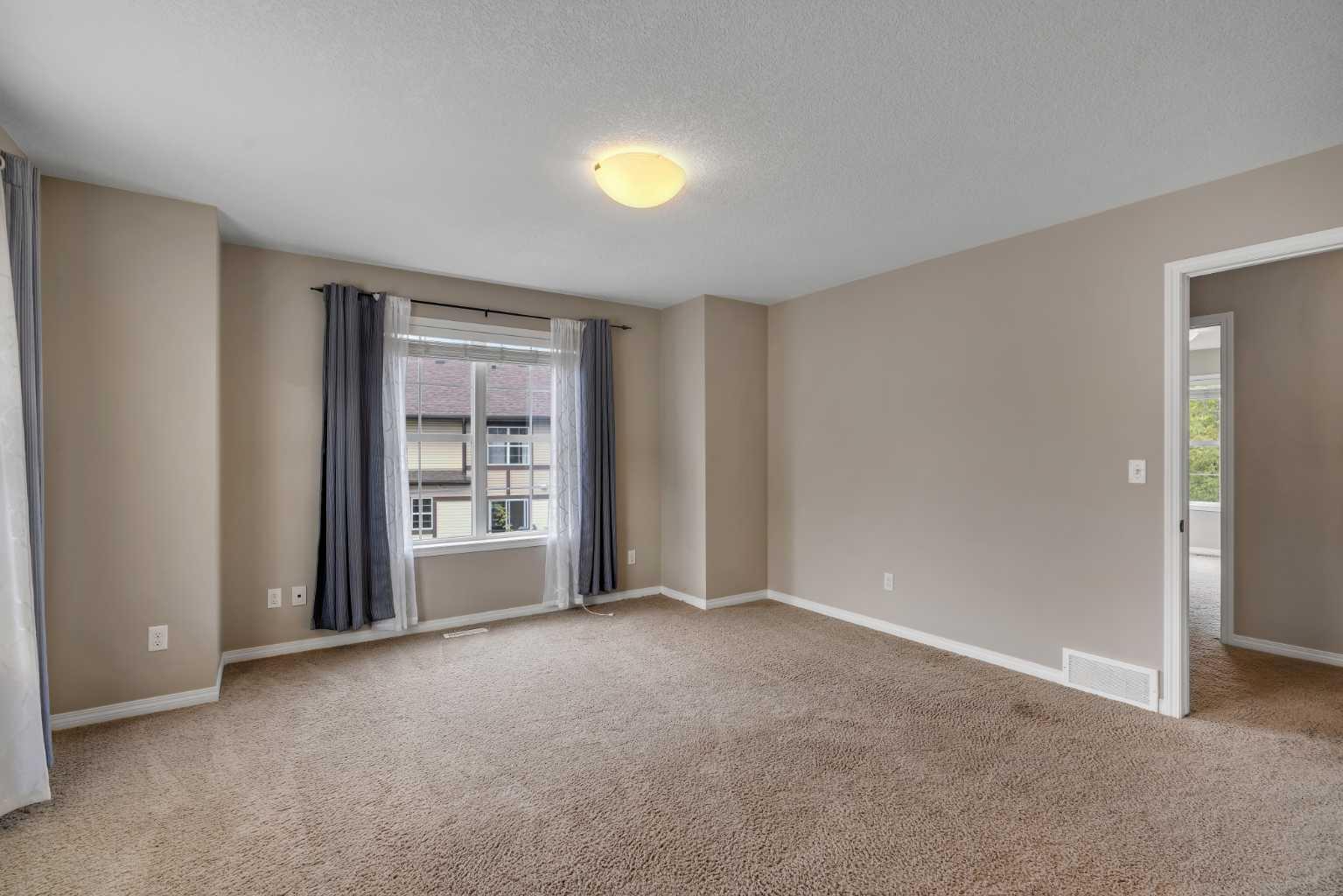 1226 Cranford Court SE