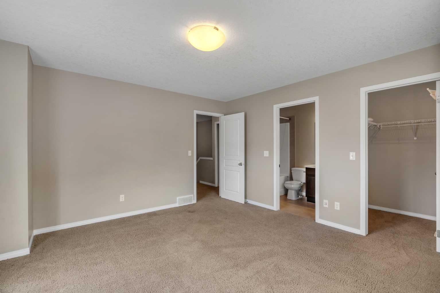 1226 Cranford Court SE
