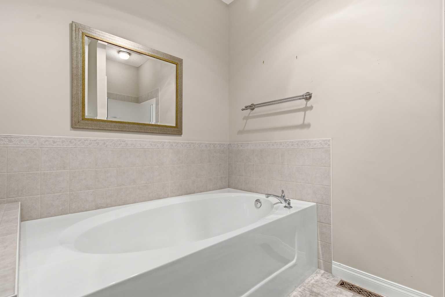 9 Bridle Estates Way SW