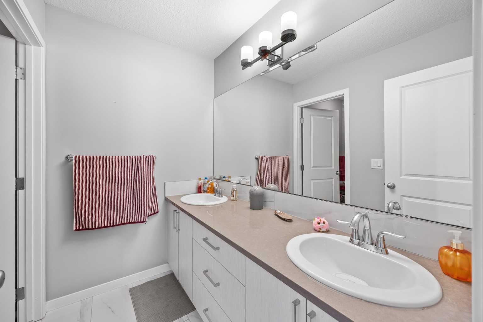 38 Seton Manor SE