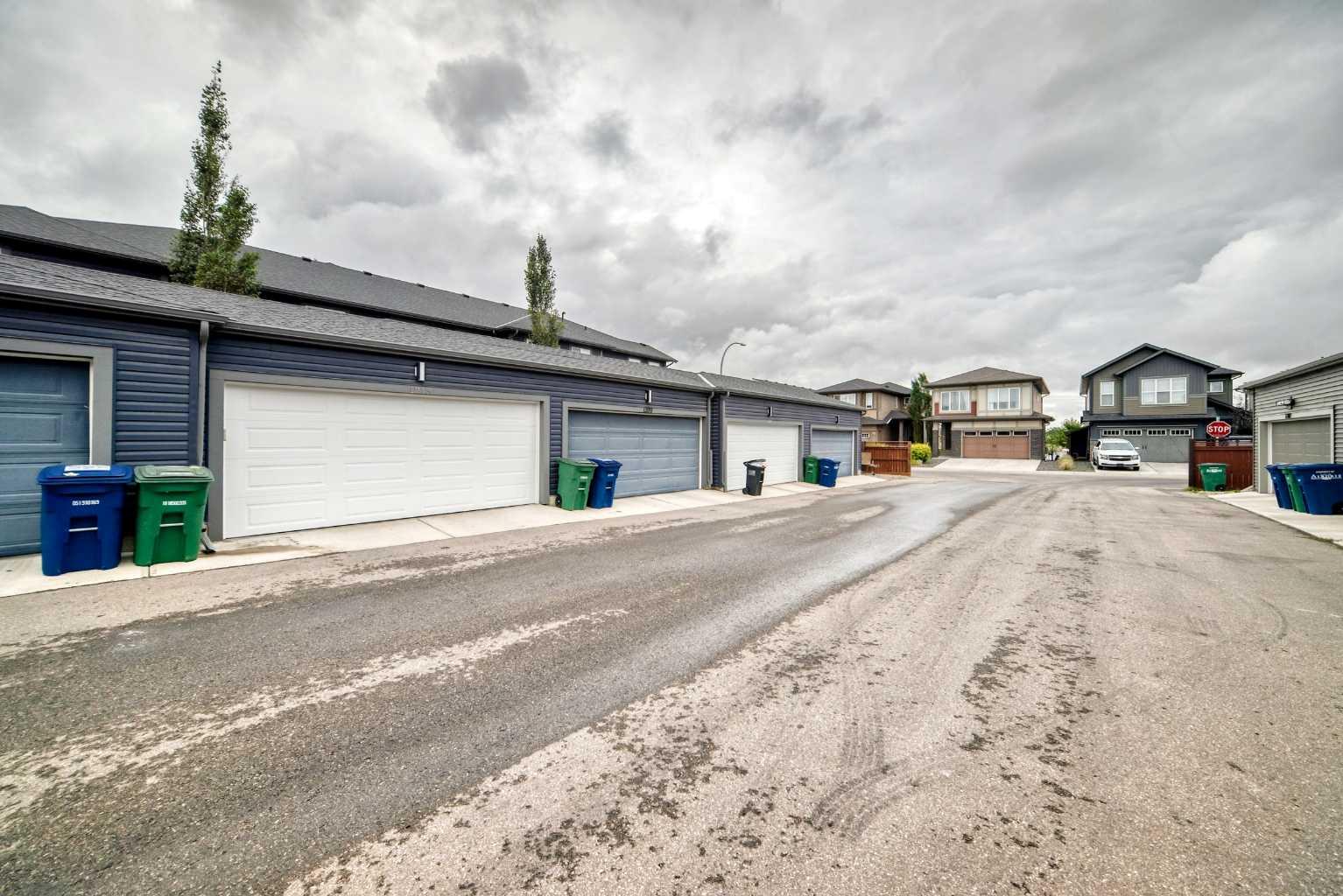 1213 Midpark Lane SW