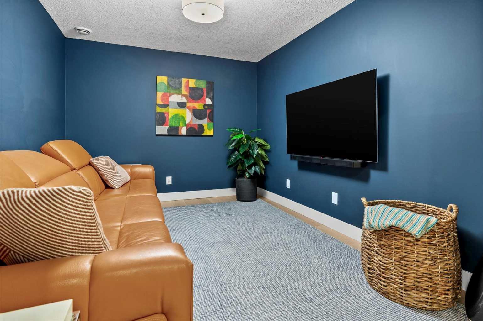 209, 15 Cougar Ridge Landing SW