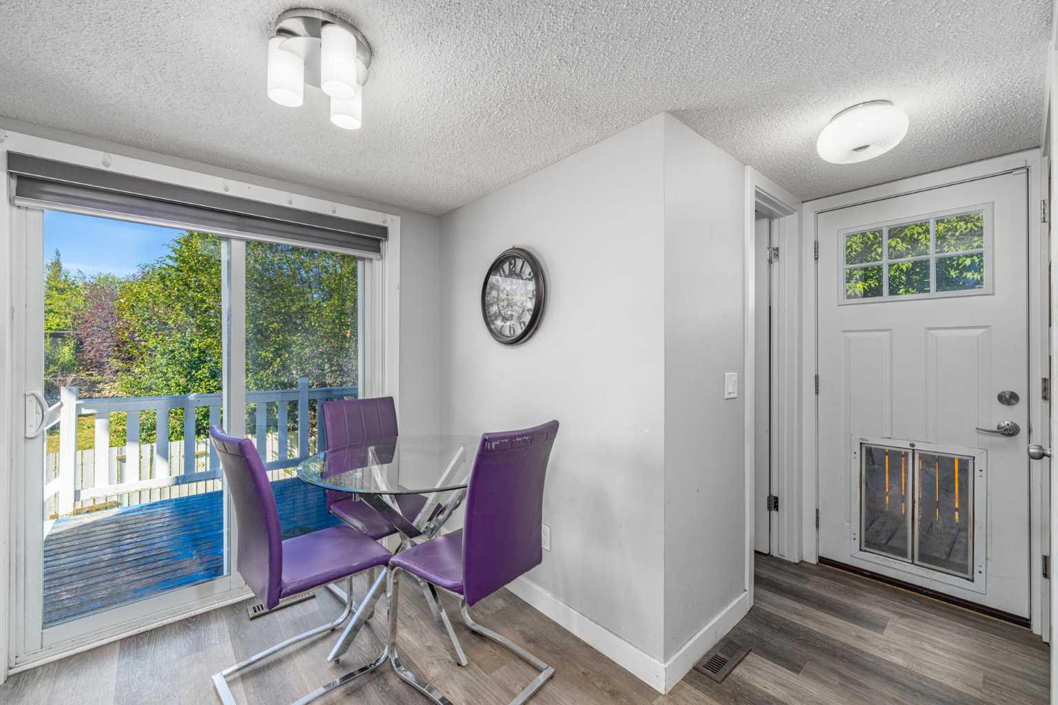 135 Sandarac Place NW