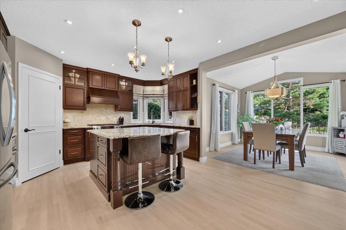 451 Hawkview Manor Circle NW
