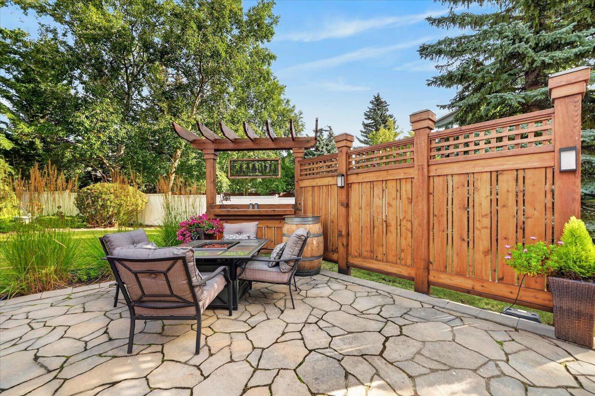 451 Hawkview Manor Circle NW