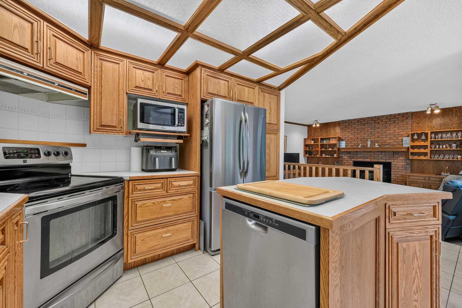 232 Hawkview Manor Circle NW