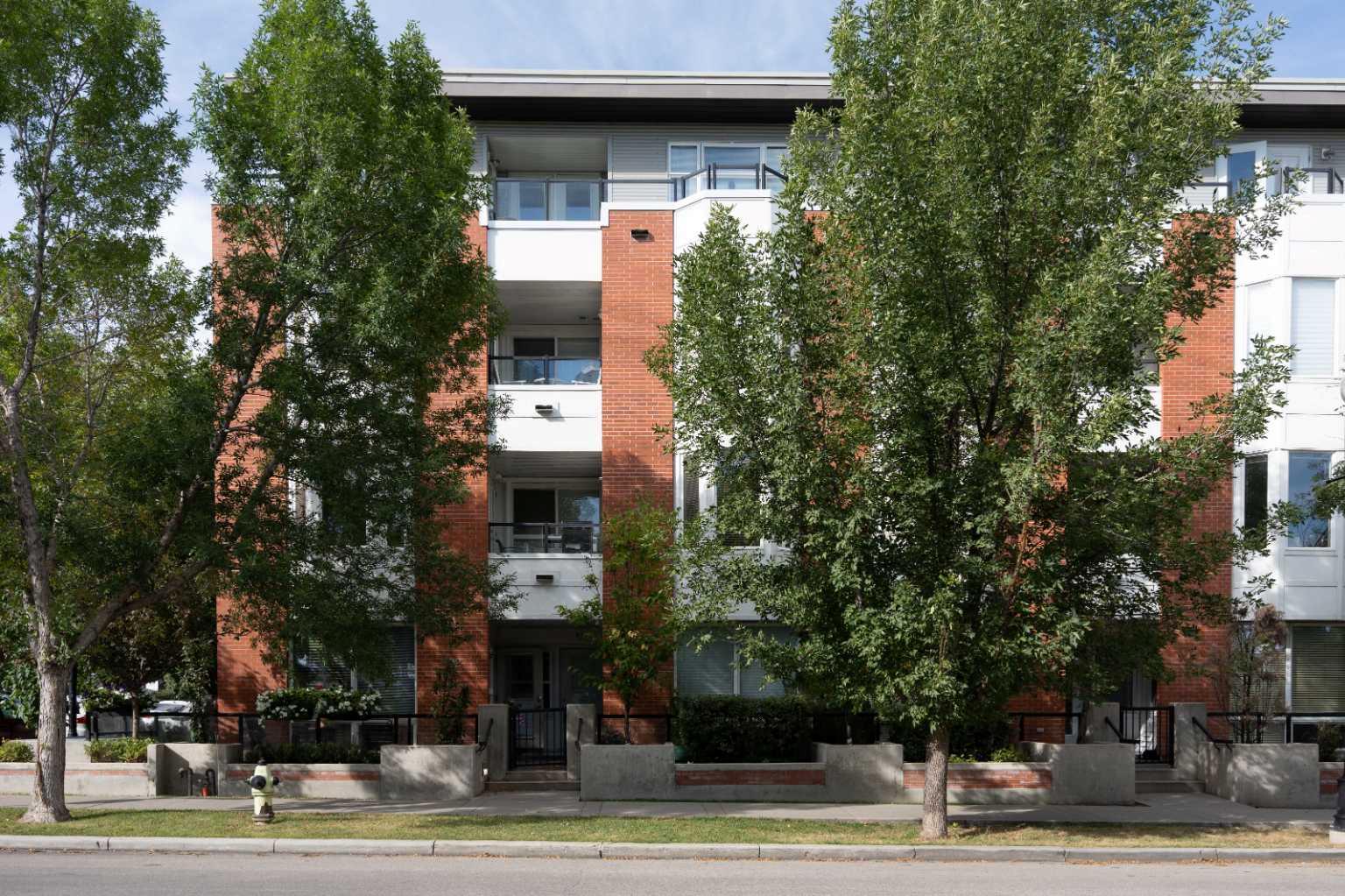 204, 830 Centre Avenue NE