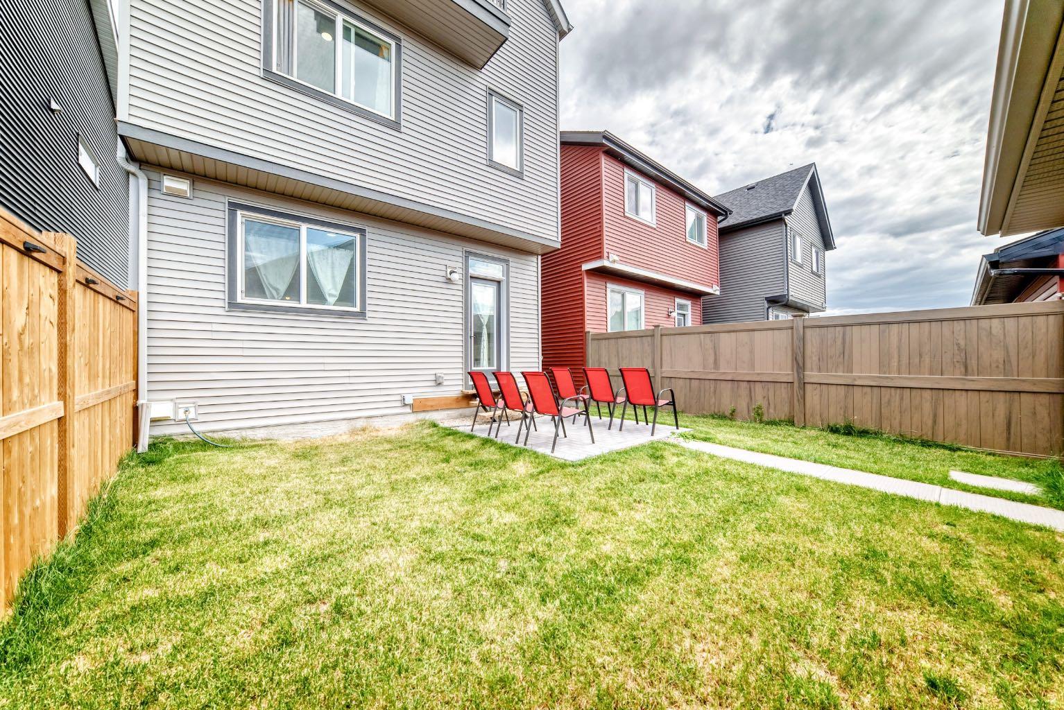 55 Sugarsnap Avenue SE