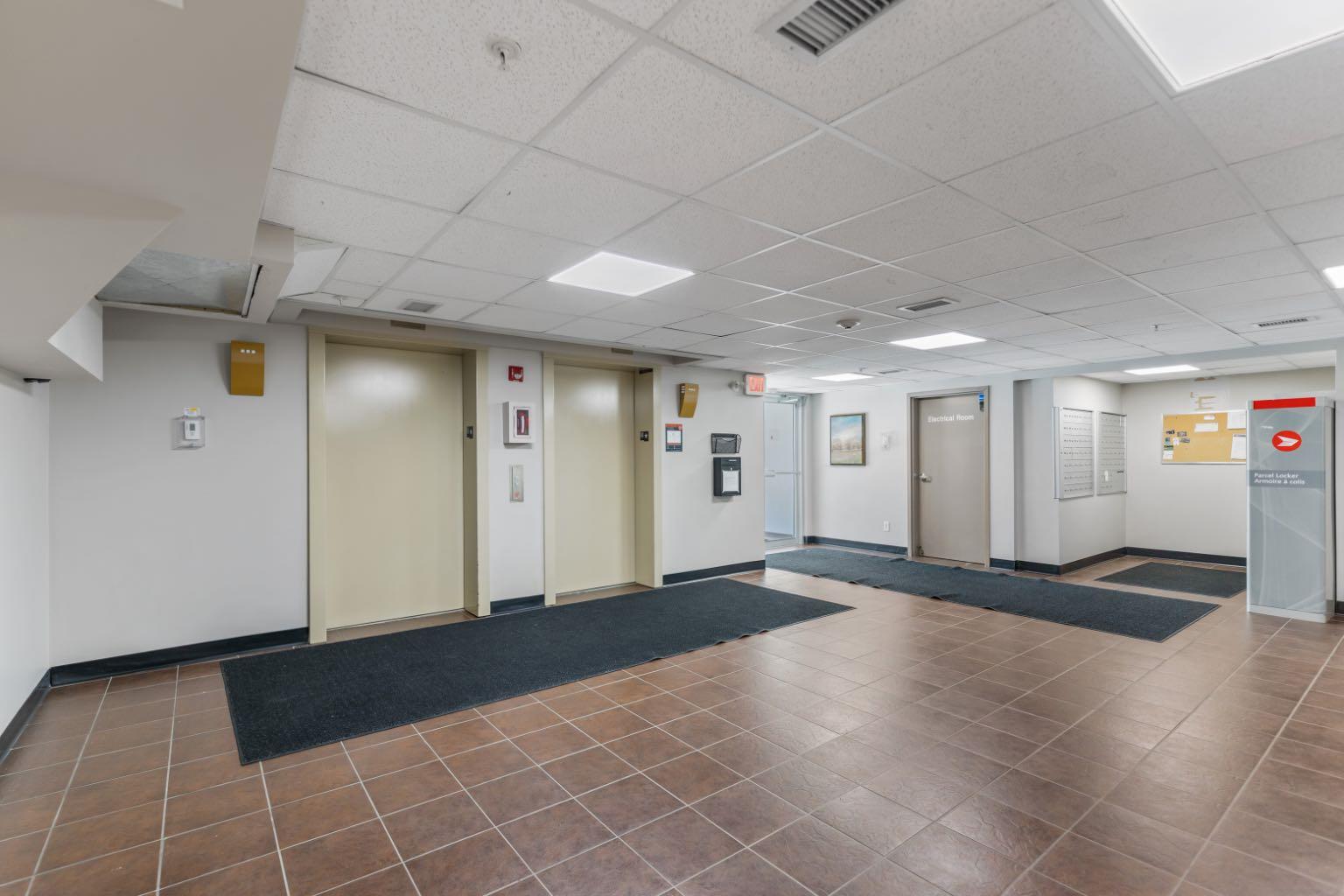 2106, 700 Willowbrook Road NW