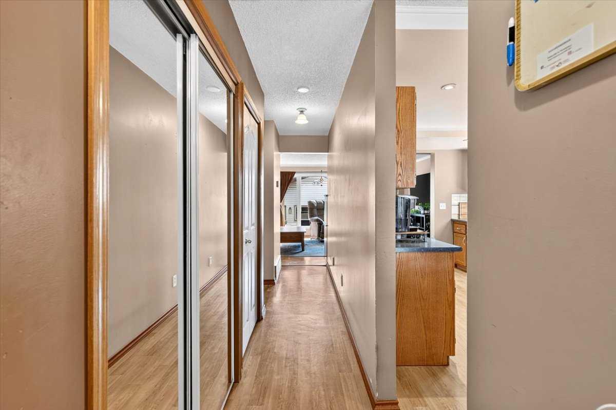 41 Templeson Crescent NE