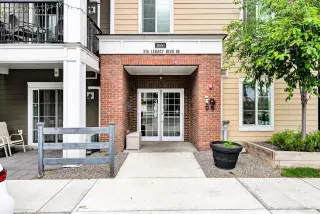 3305, 215 Legacy Boulevard SE