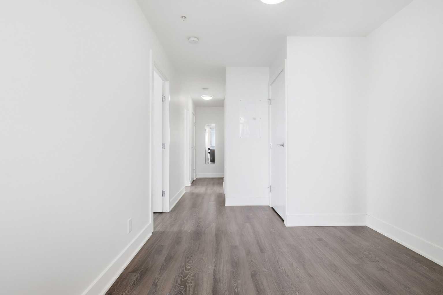 1301, 550 Riverfront Avenue SE