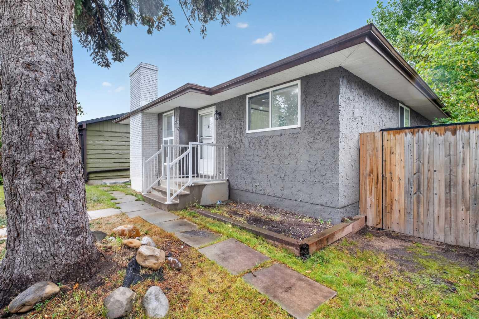 6415 Rundlehorn Drive NE