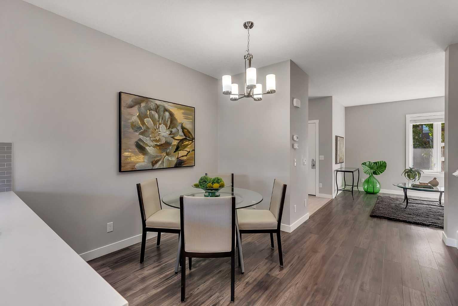 328 Midtown Gate SW