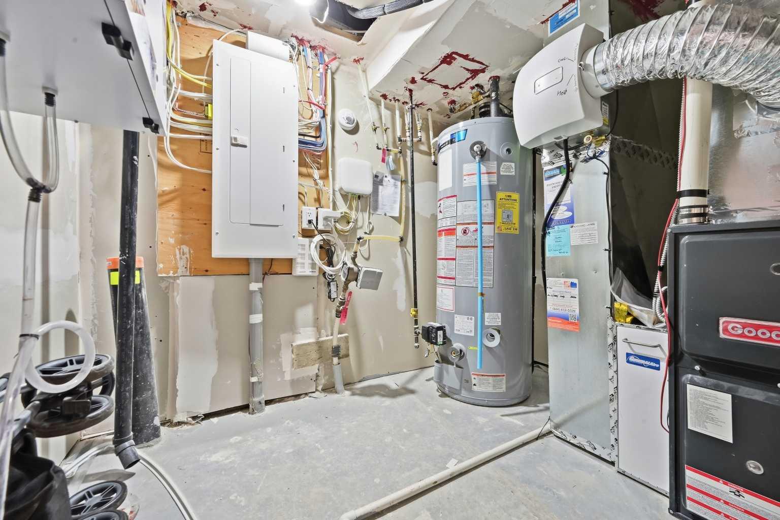 483 Redstone Boulevard NE