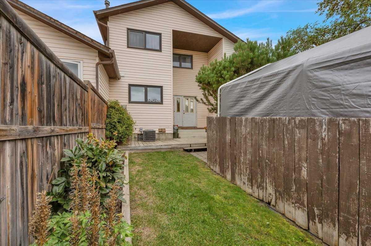 148 Deerview Way SE