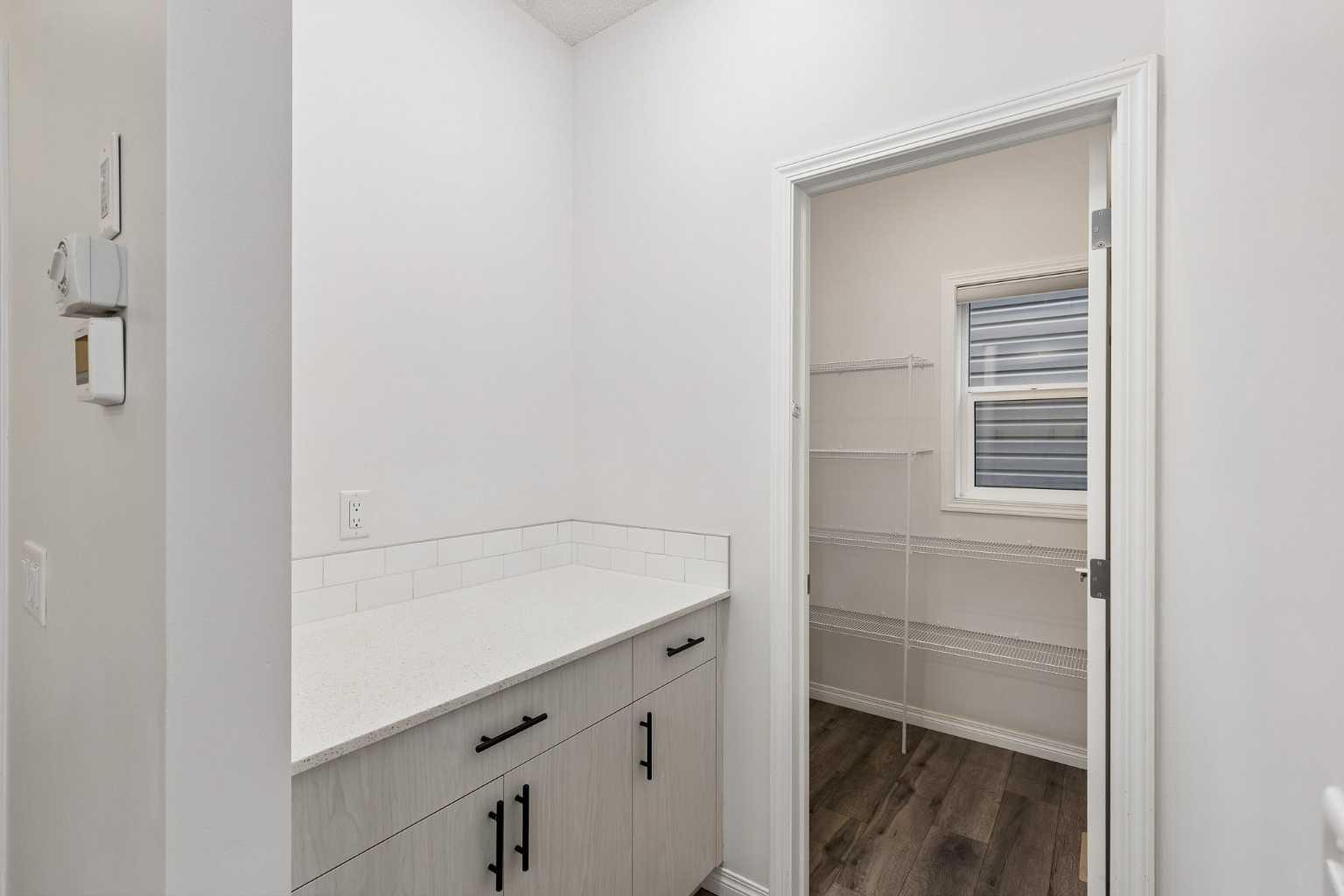 22 Lucas Terrace NW