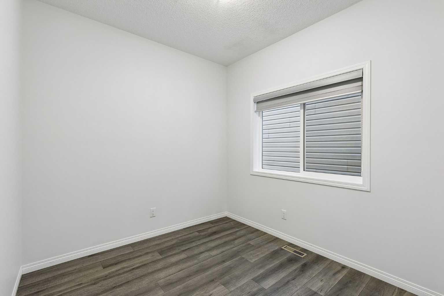 22 Lucas Terrace NW