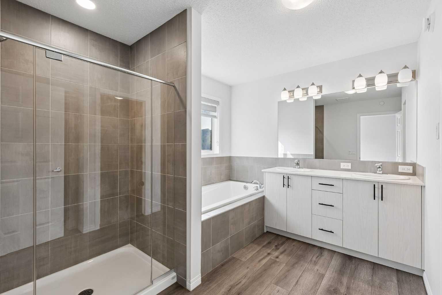22 Lucas Terrace NW