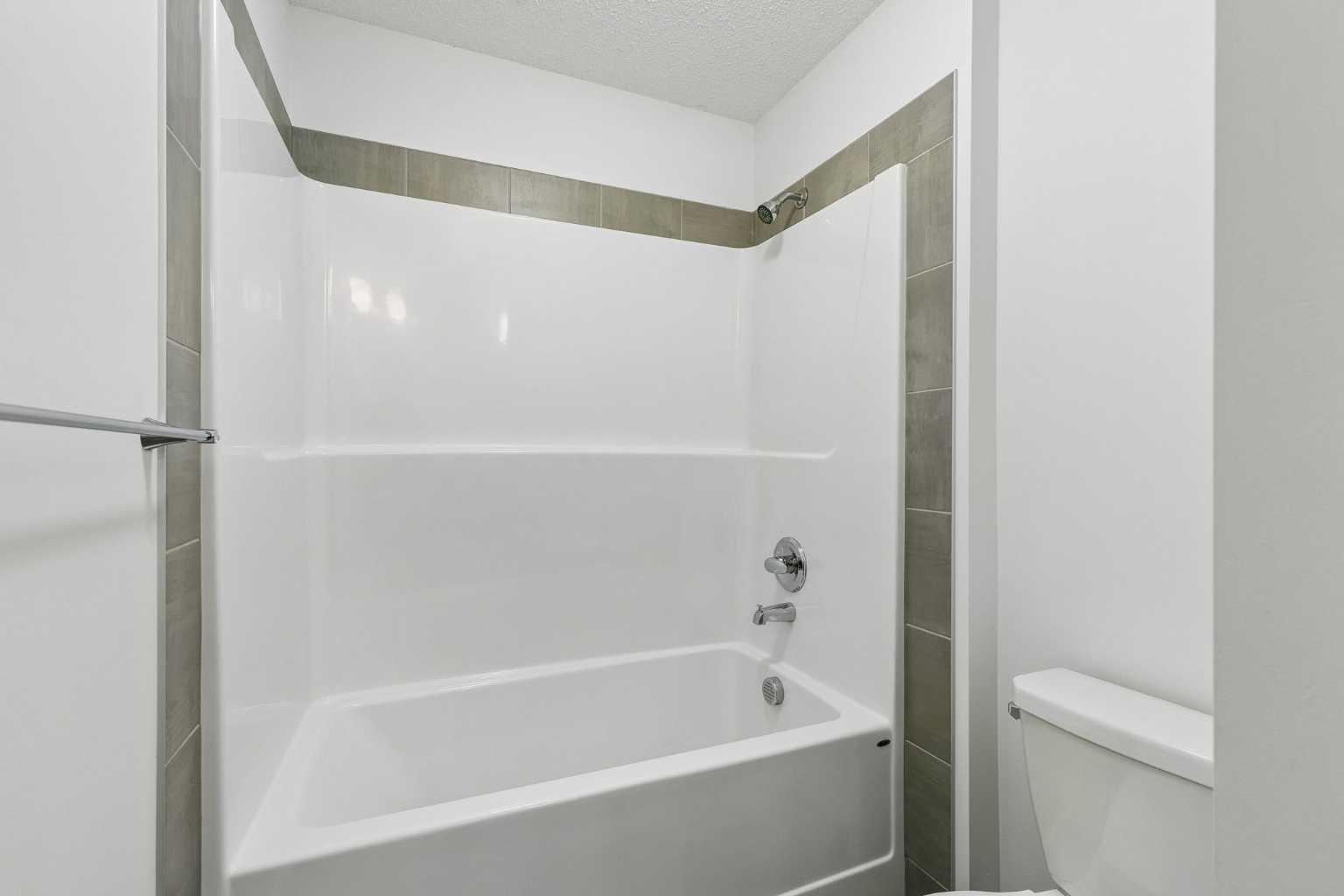 22 Lucas Terrace NW
