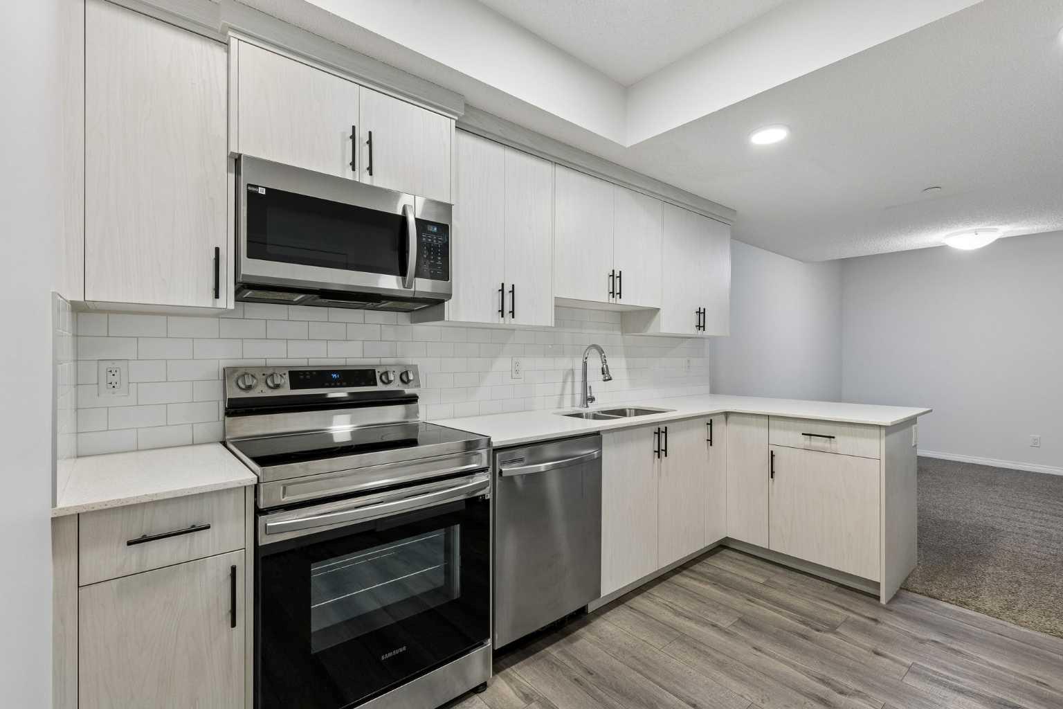 22 Lucas Terrace NW