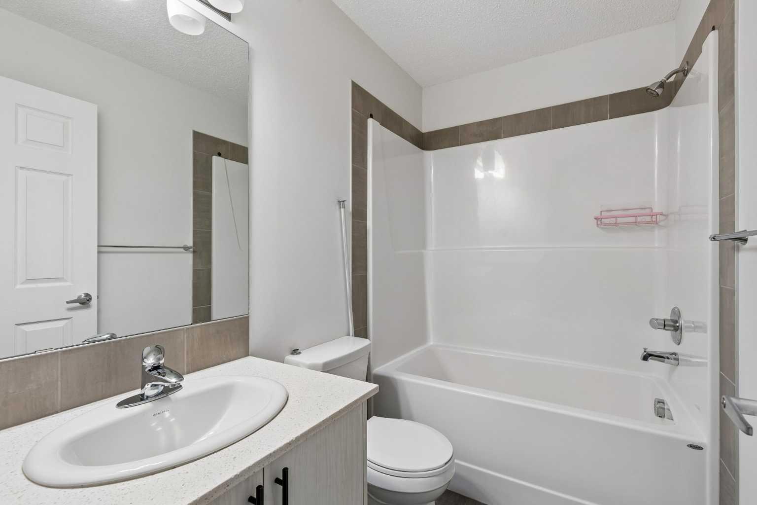 22 Lucas Terrace NW