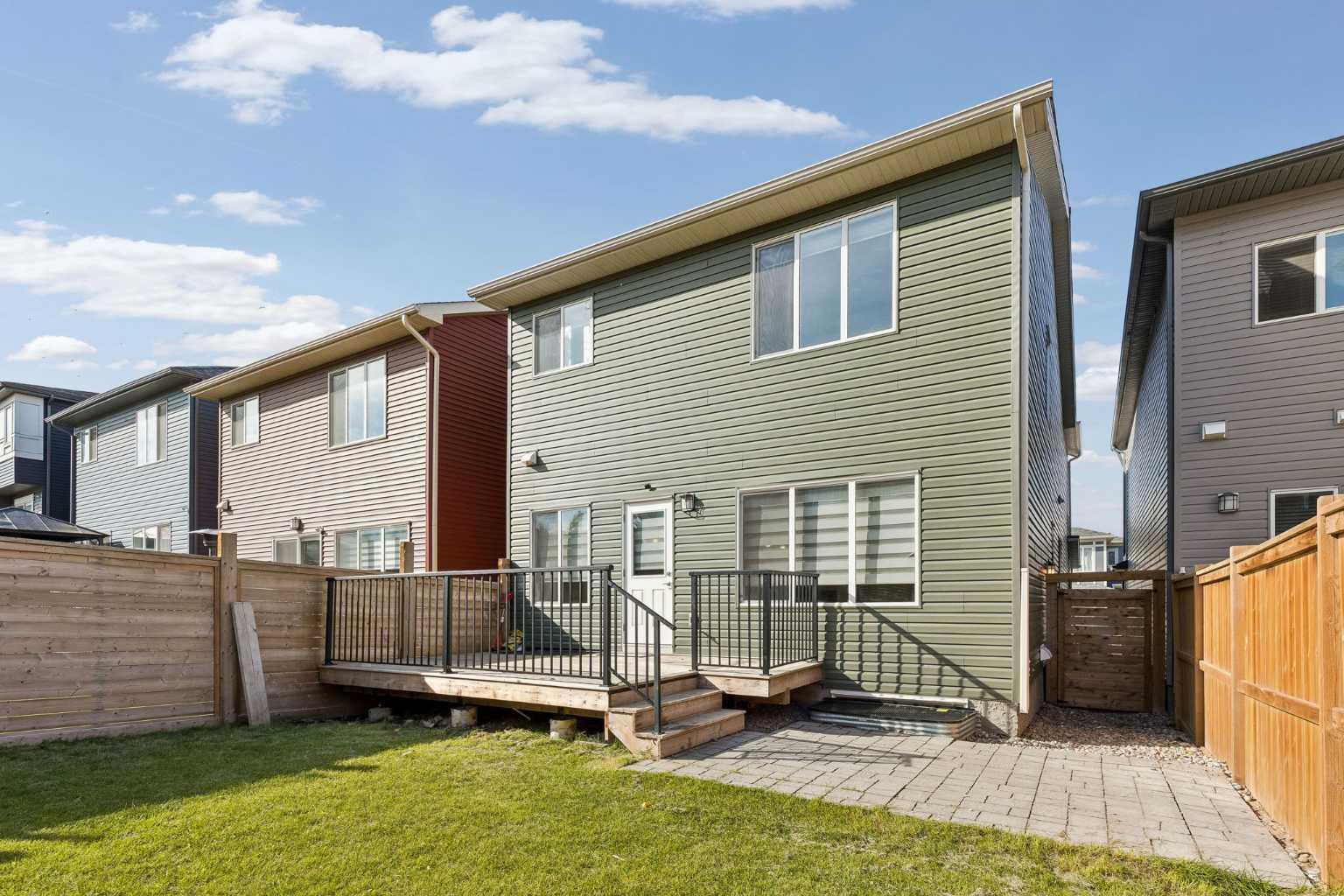 22 Lucas Terrace NW